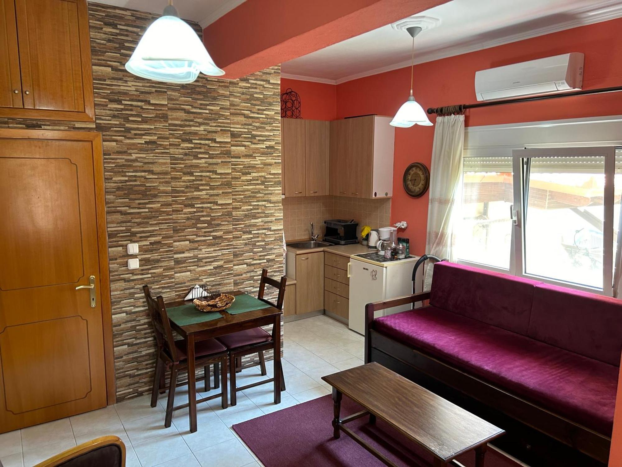 Anna'S House Apartment Síndos Екстериор снимка