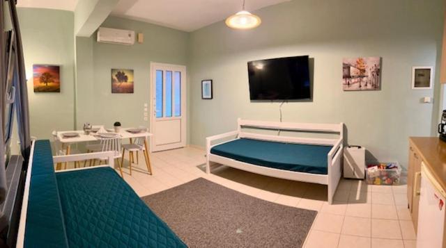 Anna'S House Apartment Síndos Екстериор снимка